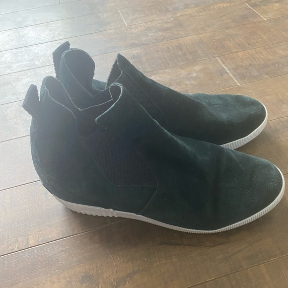 Sorel Out N About Slip on Wedge shoes - Picture 5 of 14